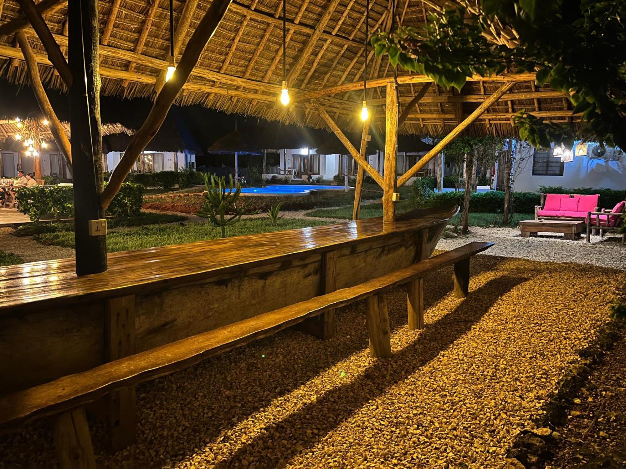 Miti Beach Bungalows ナングウィ エクステリア 写真
