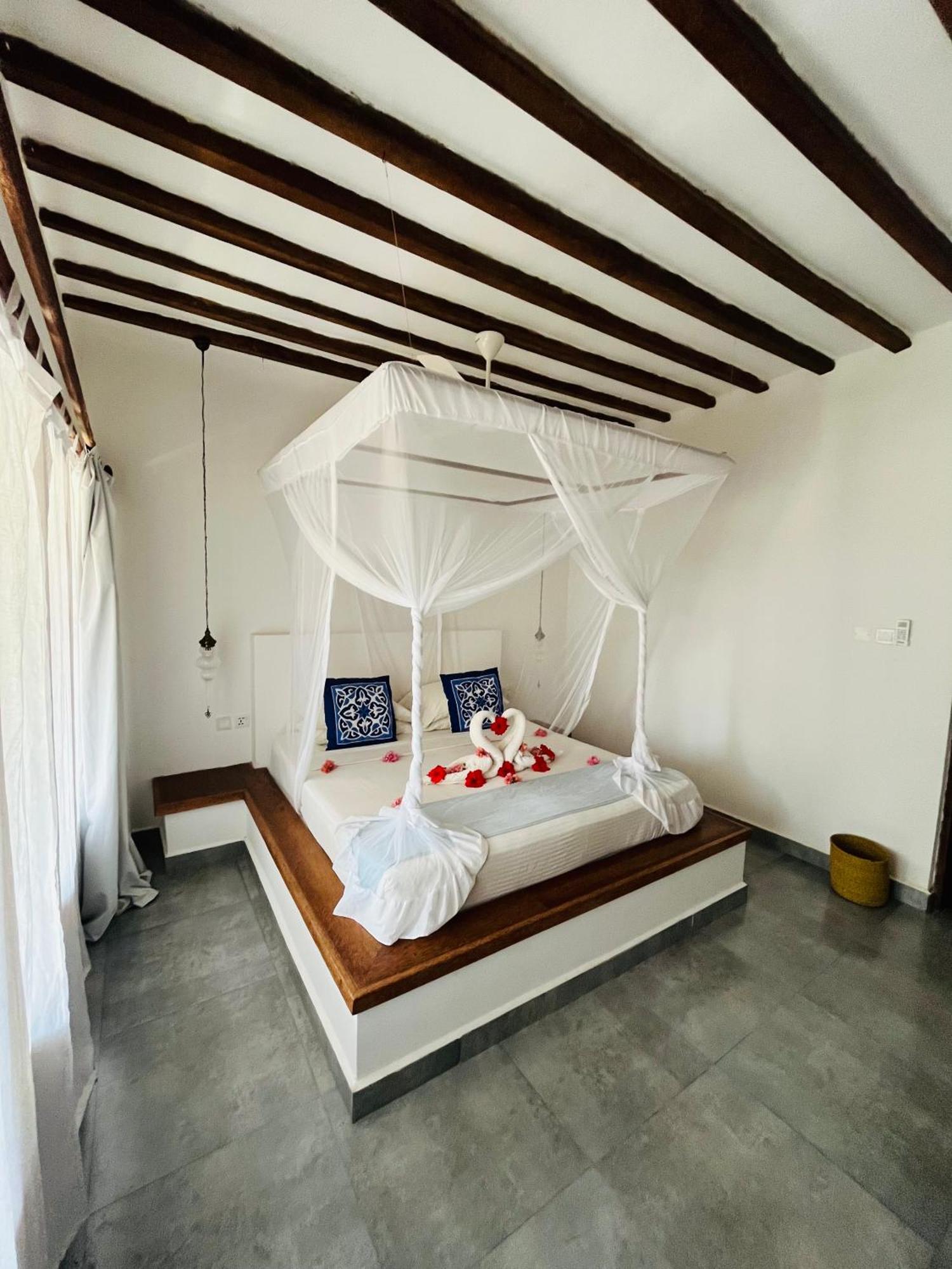 Miti Beach Bungalows ナングウィ エクステリア 写真