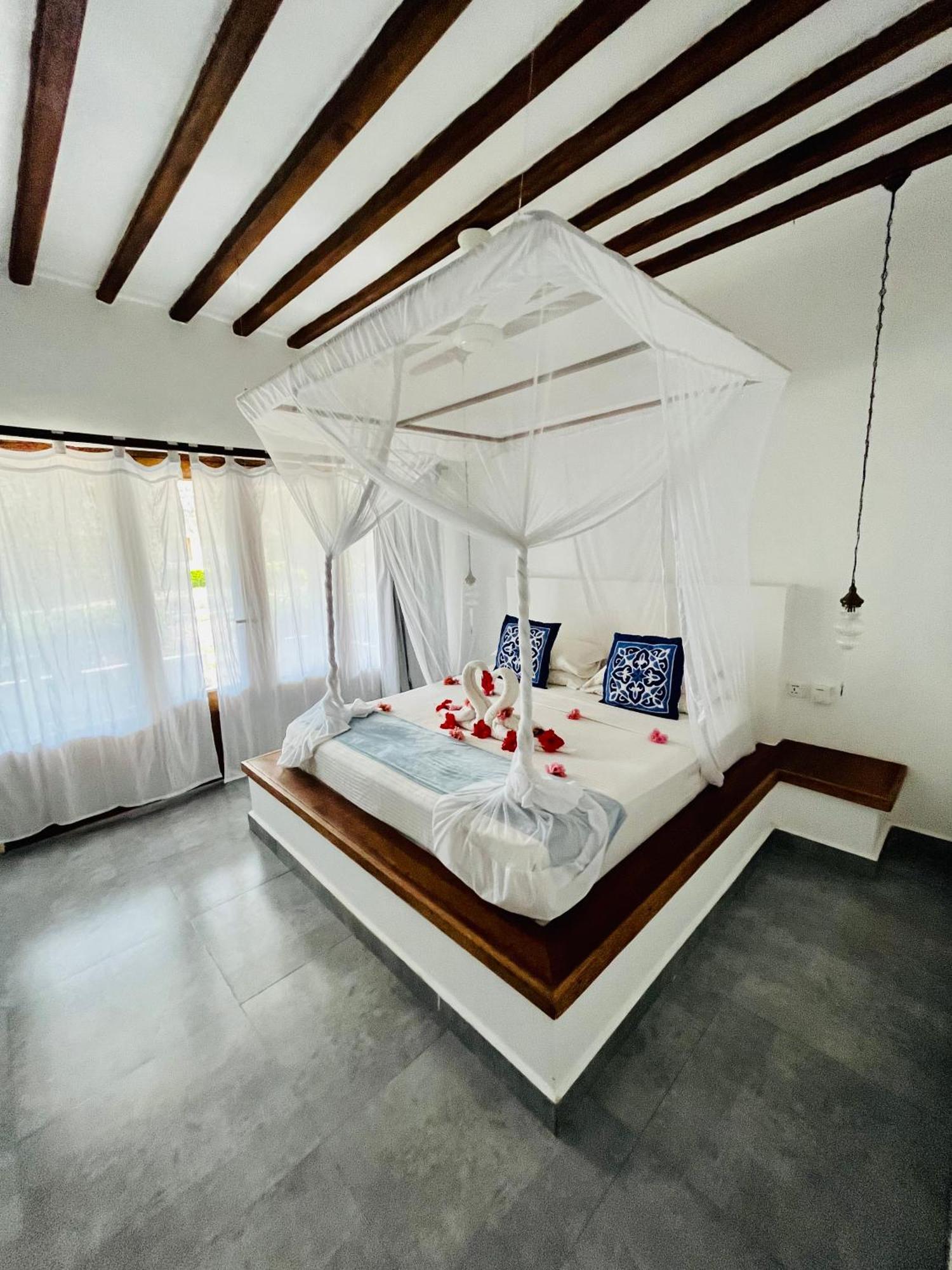 Miti Beach Bungalows ナングウィ エクステリア 写真